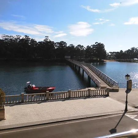 La Pasarela * Villanueva De Arosa