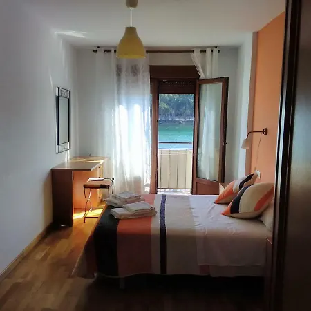 La Pasarela * Villanueva De Arosa